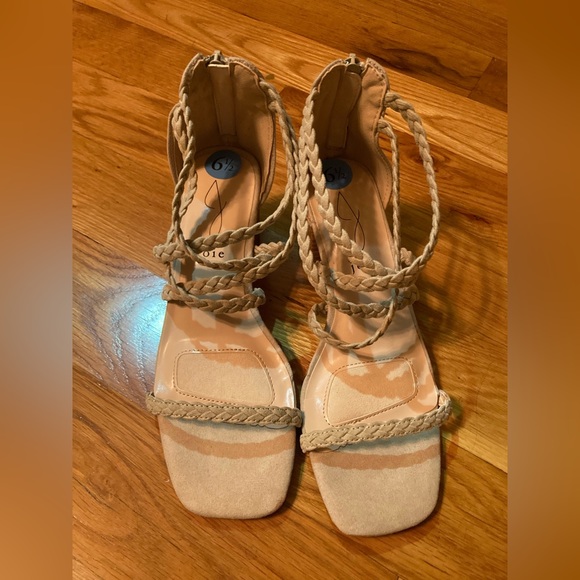 Joie Light nude color strappy block heeled sandals size 6.5 NEW - Picture 7 of 9